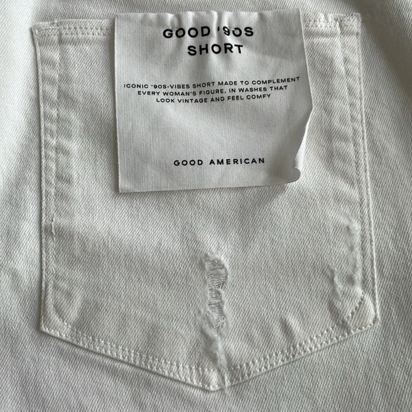 NWOT Good American good 90s short. Zipper fly. Size 18. - Picture 7 of 9